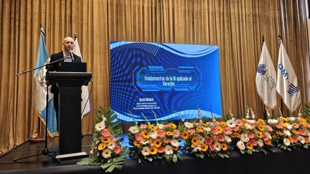 Conferencia en el Congreso de Propiedad Intelectual y Tecnología de Guatemala