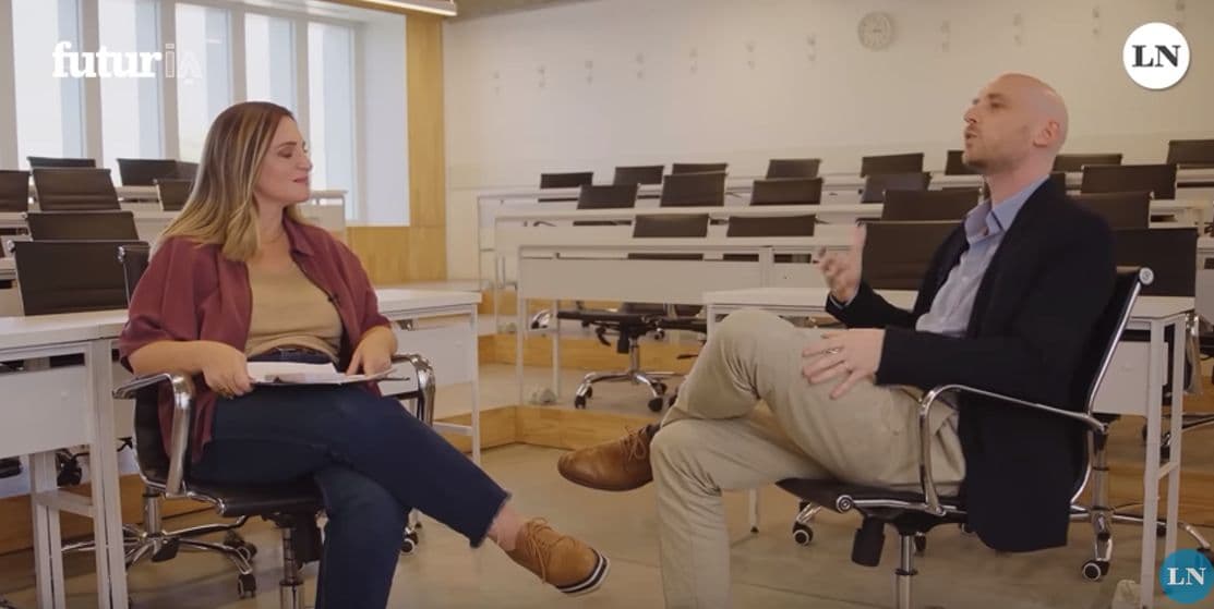 David Mielnik entrevistado por Martina Rúa para la serie FuturIA de La Nación
